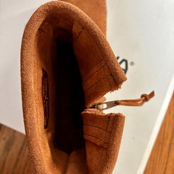 NWOT Minnetonka Brown Suede Moccasins with Fringe - Picture 4 of 11
